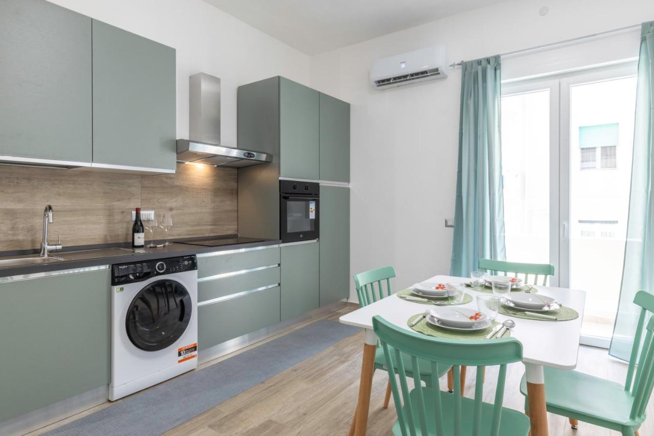 Quarzo. Modern Rooms Кальяри Экстерьер фото
