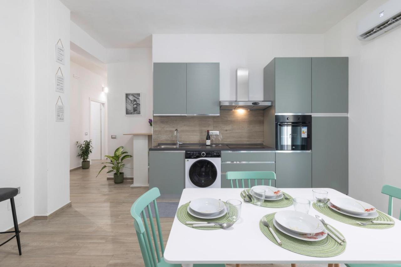 Quarzo. Modern Rooms Кальяри Экстерьер фото