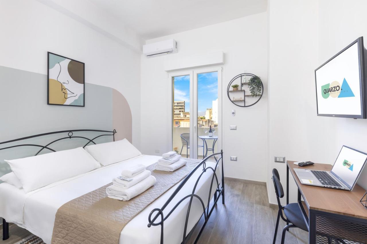 Quarzo. Modern Rooms Кальяри Экстерьер фото