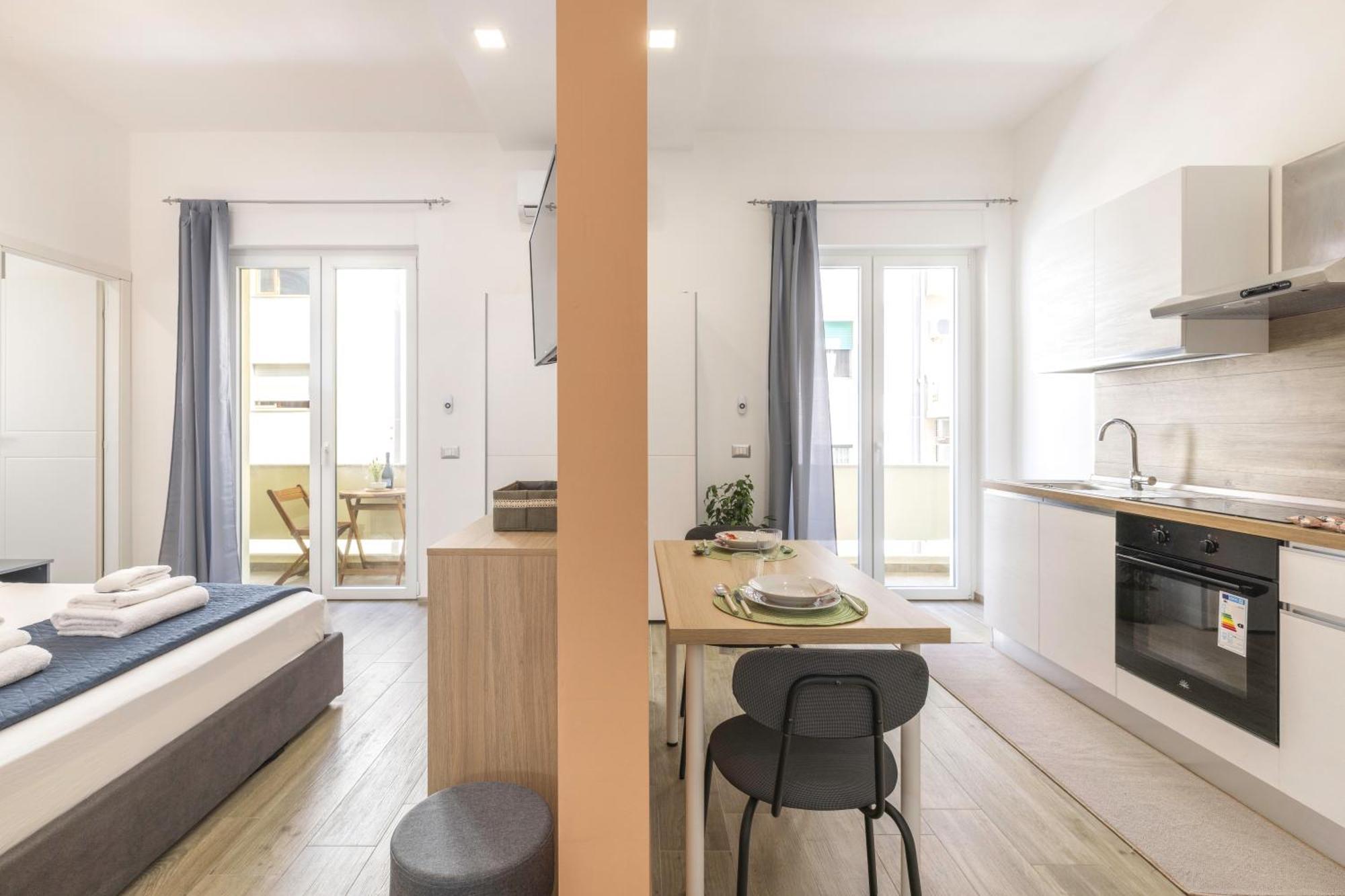 Quarzo. Modern Rooms Кальяри Экстерьер фото